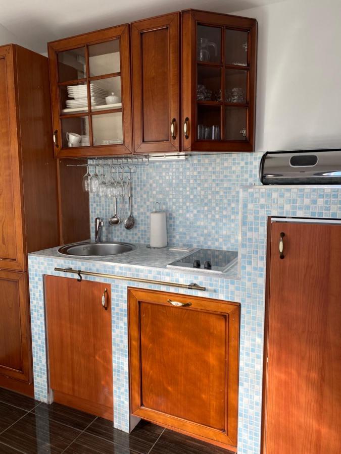 Sara Apartments Baška Voda Dış mekan fotoğraf