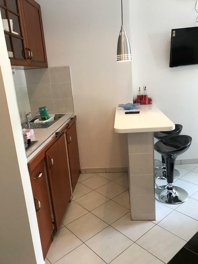 Sara Apartments Baška Voda Dış mekan fotoğraf
