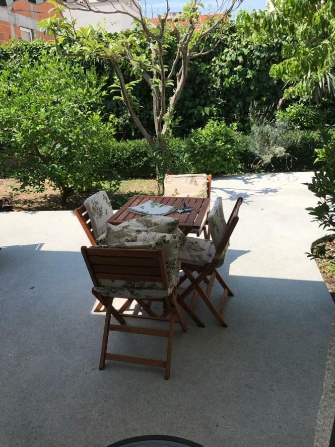 Sara Apartments Baška Voda Dış mekan fotoğraf